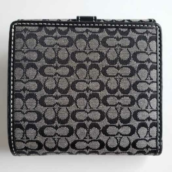 Small Coach Signature Wallet - Picture 2 of 7